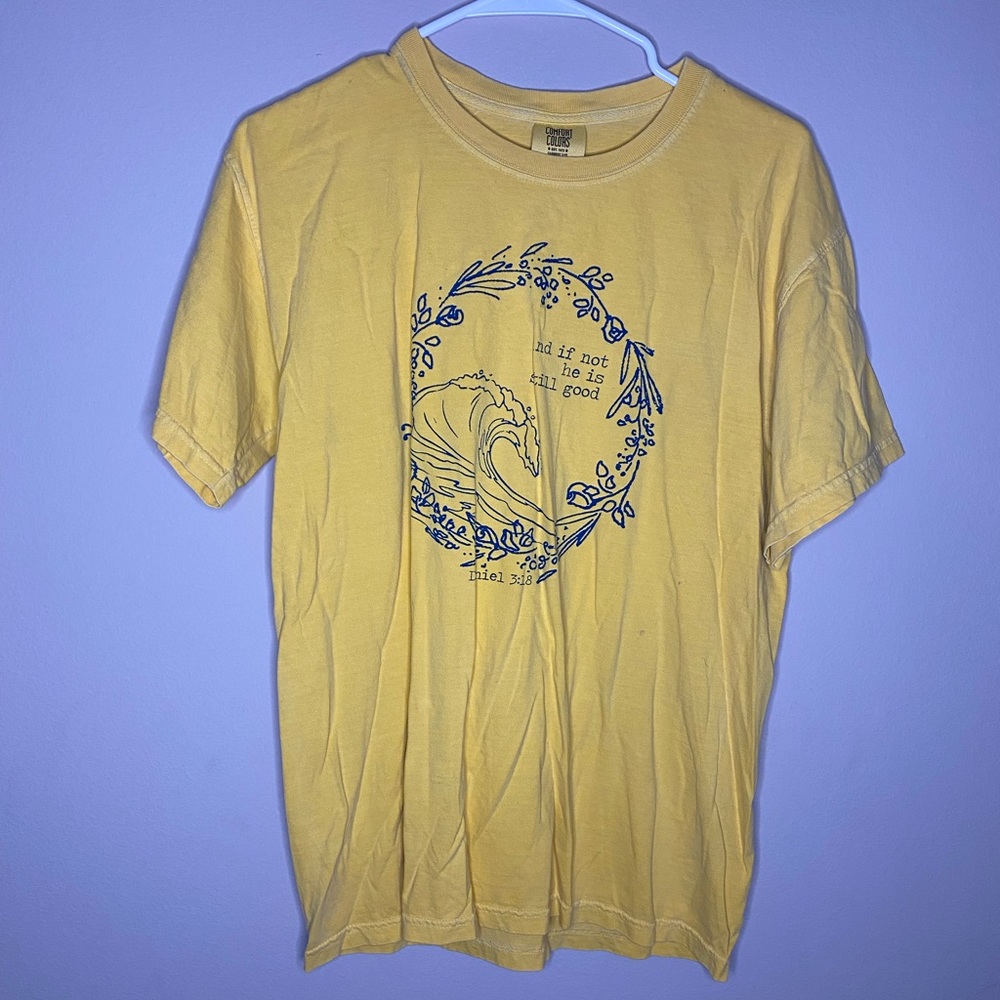 graphic t shirt